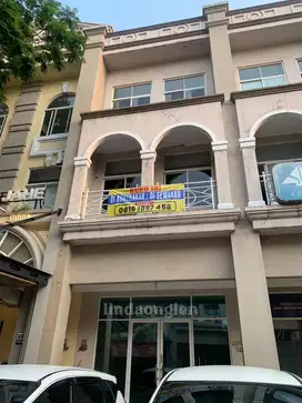 Disewakan Ruko 3 Lantai Siap Pakai Grand Galaxy City—Strategis & Rapi