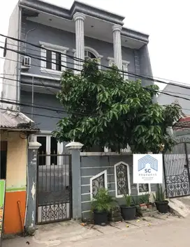 Dijual Rumah Mewah!!! di Perumahan Alam Indah, Cipondoh Tangerang