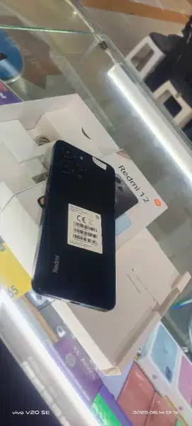Second redmi 12 8/256 lengkap garansi resmi