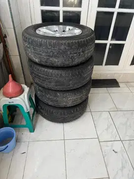 VELG DAN BAN PAJERO DAKAR 2012
