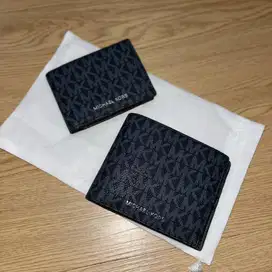 Michael Kors Men Signature Cooper Bifold Passcase Wallet BLUE NEW