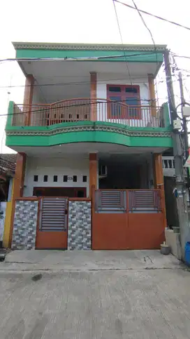 Dijual rumah minimalis 2 lantai siap huni