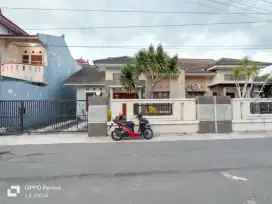 Disewakan rumah minimalis istimewa area dekat Tajem