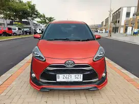 Toyota Sienta Q 1.5 2017