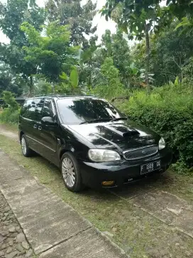 Kia Carnival diesel A/t