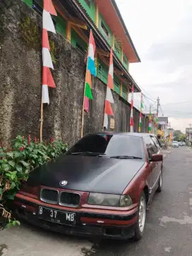 BMW 320i matic 1994