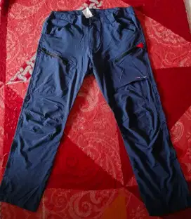 Celana outdoor venturis