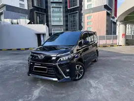 (Tdp 10 Jt) Toyota Voxy 2.0 AT 2019 Automatic