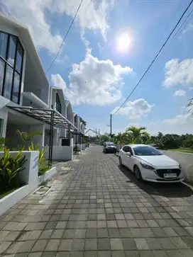 FOR SALE VILLA IN SEMINYAK One Gate System