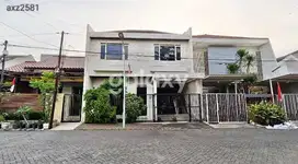 JUAL CEPAT RUMAH 2 LANTAI MINIMALIS KLAMPIS