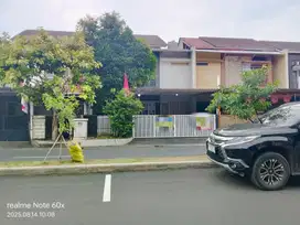 Dijual Rumah di Beulevard Grand Wisata