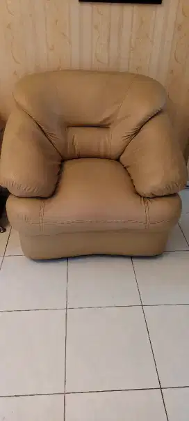 Sofa 1 orang duduk