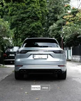 Porsche Cayenne E Hybrid NIK 2022 ATPM Mint Condition