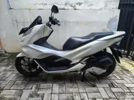 Honda PCX CBS th 2019 Tgn Pertama Pajak Hidup