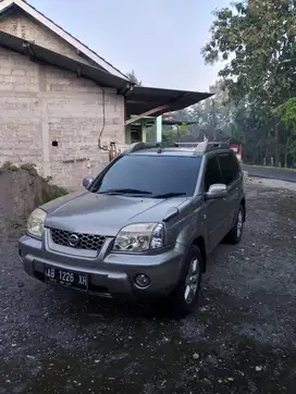 Jual cepat Nissan X-Trail 2.5 XT A/T