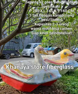 sepeda ar bebekkan putih/perahu air karakter bebek/mainan wisata baru