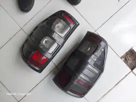 Lampu Belakang FORD RANGER Asli Ori comotan