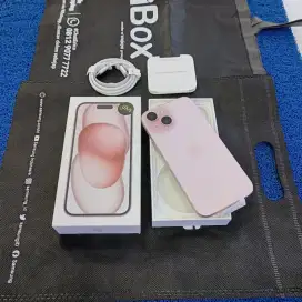 Iphone 15 128gb baru pake 6 Bln msh kyk baru grs resmi iBox msh pnjang