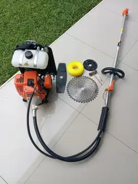 Mesin potong rumput
