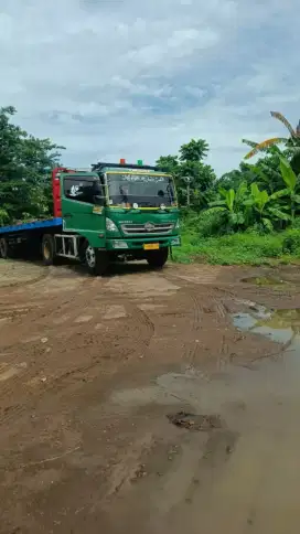 Angkutan trailer