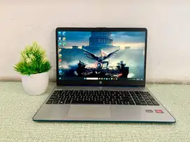 HP 15-EF2126WM AMD Ryzen 5 5500U / Ram 8GB / SSD 256GB / 15″ FHD