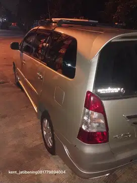 Toyota Kijang Innova 2012 Bensin