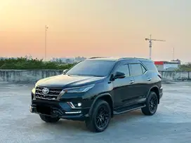 Fortuner GR 2.8