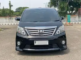 TOYOTA ALPHARD SC AUDIOLESS 2.4 AT HITAM 2014
