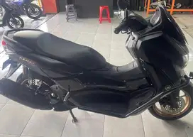 Nmax tangan pertama