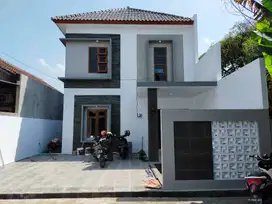 Rumah Impian 2 Lantai di Jual Harga PROMO, Perumahan Nyaman & Asri.
