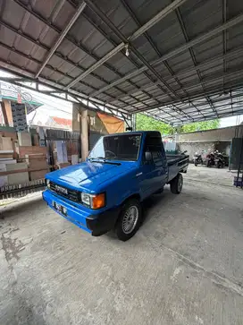 Toyota Kijang pick up istimewa rawatan pribadi AC, Power steering