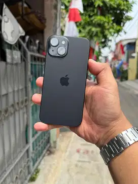 Iphone 15 128Gb ibox garansi on