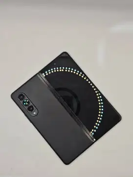 SAMSUNG GALAXY Z FOLD 3 256GB WARNA HITAM [ UNIT ONLY ]