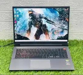 Laptop Gaming QUANTA NLZ  Ryzen 7 5800H 16GB/512GB RA-DC