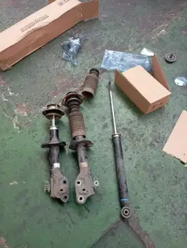 Jual shockbreaker agya 2 pasang depan belakang