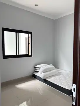 Jual Rumah 2,5Lt Antapani komplek cluster
