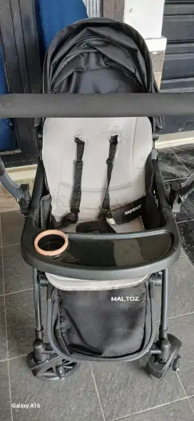 Stroller baby does