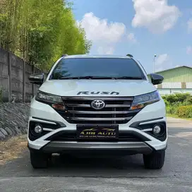 [KM9RB] New Rush 1.5 GR Sport Manual 2021