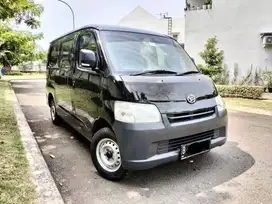 granmax blindvan 2022 AC grand gran max blind van blinvan bv blin van