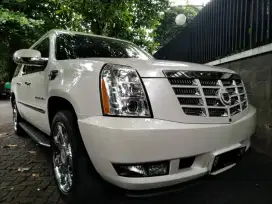 CADILLAC ESCALADE 6.2 At 2012 Putih Low KM