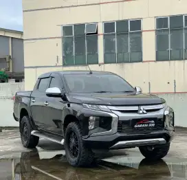 Mitsubishi New Triton Double Cabin 4x4 Automatic Ultimate 2022 KM 65