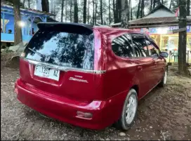 Honda Stream 2002 Automatic Merah