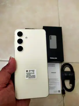 Samsung galaxy S24 seperti baru 8/256
