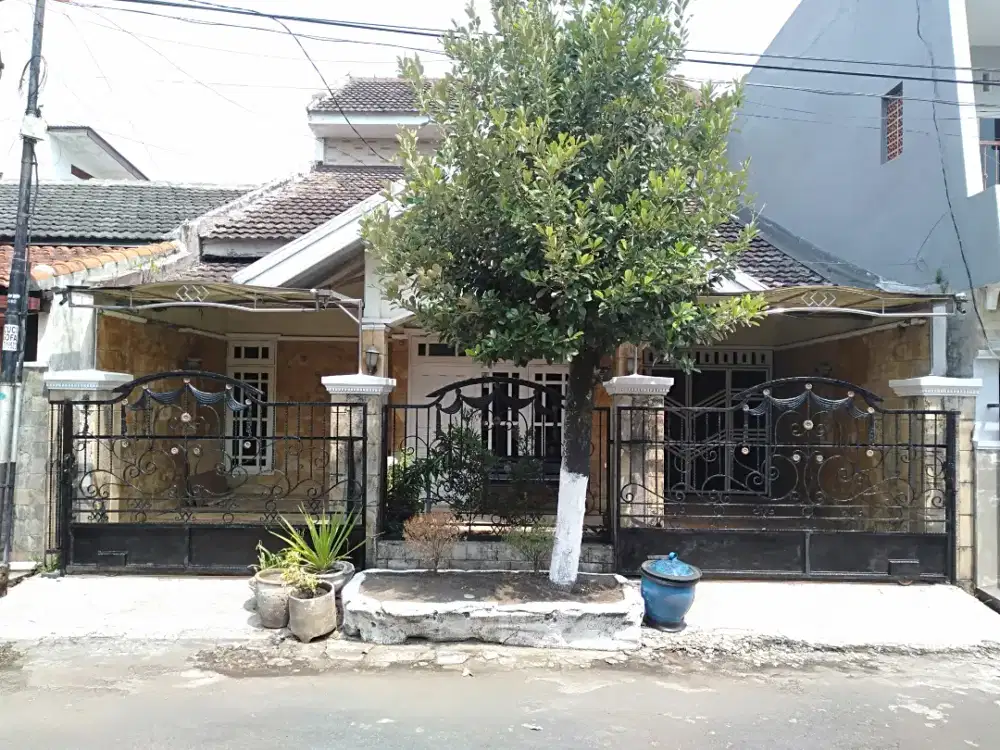 Disewakan Dijual rumah kontrakan sulfat agung
