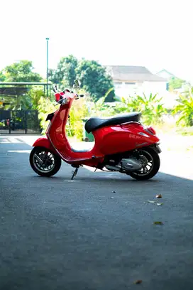 PIAGGIO VESPA SPRINT 150 IGET FACELIFT 2021 MURAH BISA KREDIT