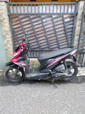 BEAT DIGITAL TYPE TERTINGGI IDLING STOP KTP ADA