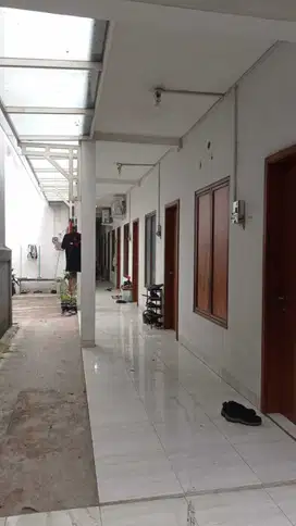 Rumah kos 8 kamar dekat pusat bisnis bantar gebang bekasi