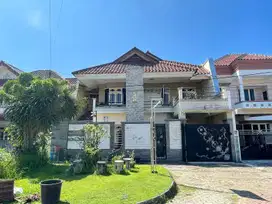 RUMAH MURAH DI NIRWANA EKSEKUTIF SURABAYA, ROW JALAN LEBAR