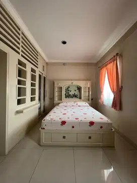 DIJUAL APARTEMEN GADING MEDITERANIA 2BR SEMI FURNISHED