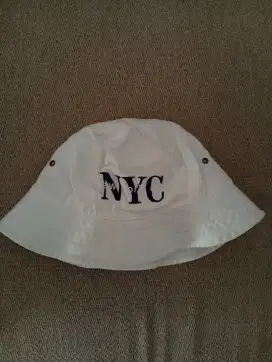 Topi bucket ada 3 pcs